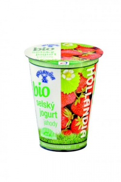 Bio yogurt strawberry farm Hollandia