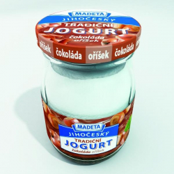 Bohemian traditional chocolate nut yogurt 2.5% Madeta